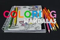 Värityspeli Mandalojen kanssa